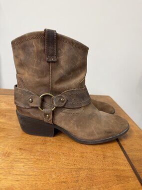 Vtg Y2K Mossimo Supply Women's 9 Distressed Brown Leather Harness Biker Boots